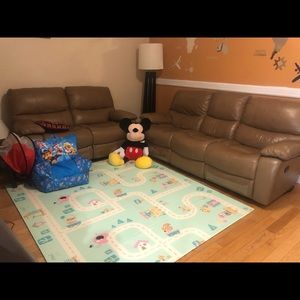 Kids foldable playing mat ... Non toxic....